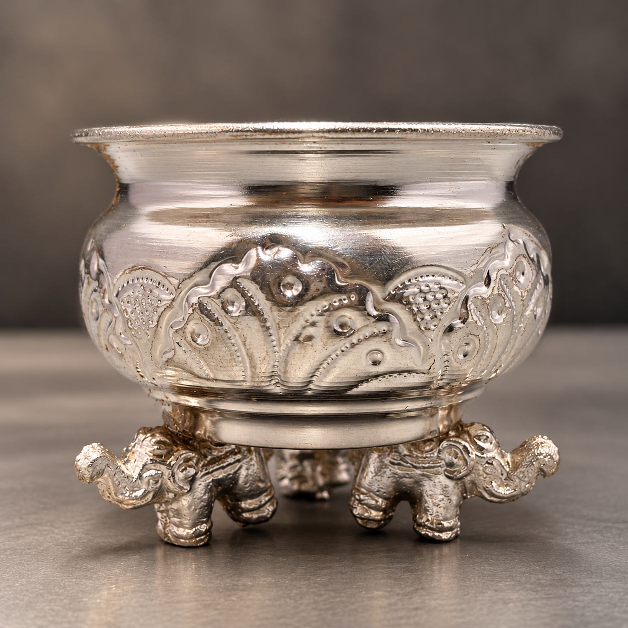 GS Laser Enraving kumkum bowl with elephant leg 3.2" M2-135G