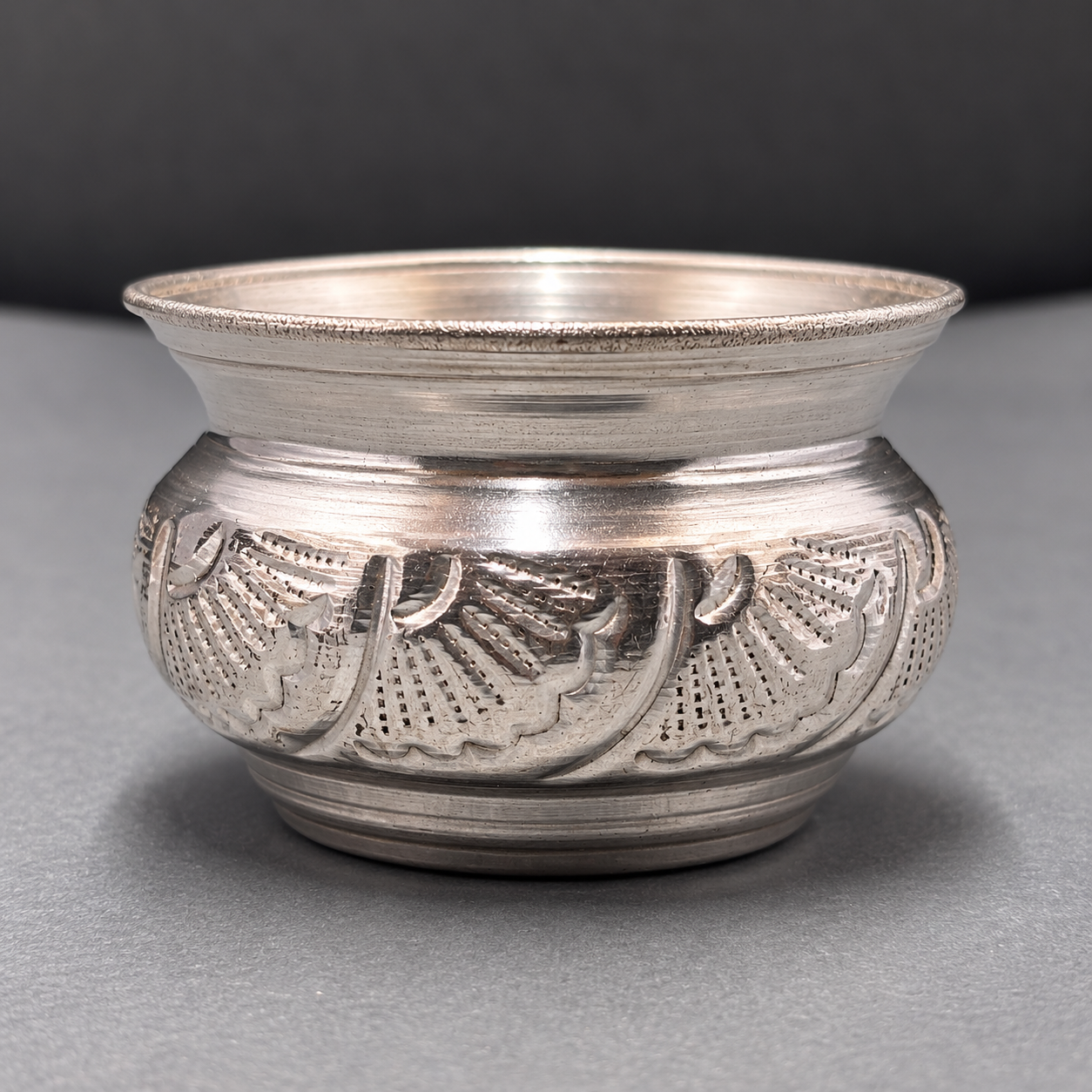 GS Laser Enravin kumkum bowl 3"